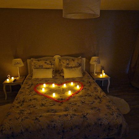 Le Relais Des Clefs - Au Calme Du Gatinais - Escapade A Deux - Terrasse Privee - Wifi - Offre Romantique Sur Demande Valpuiseaux エクステリア 写真