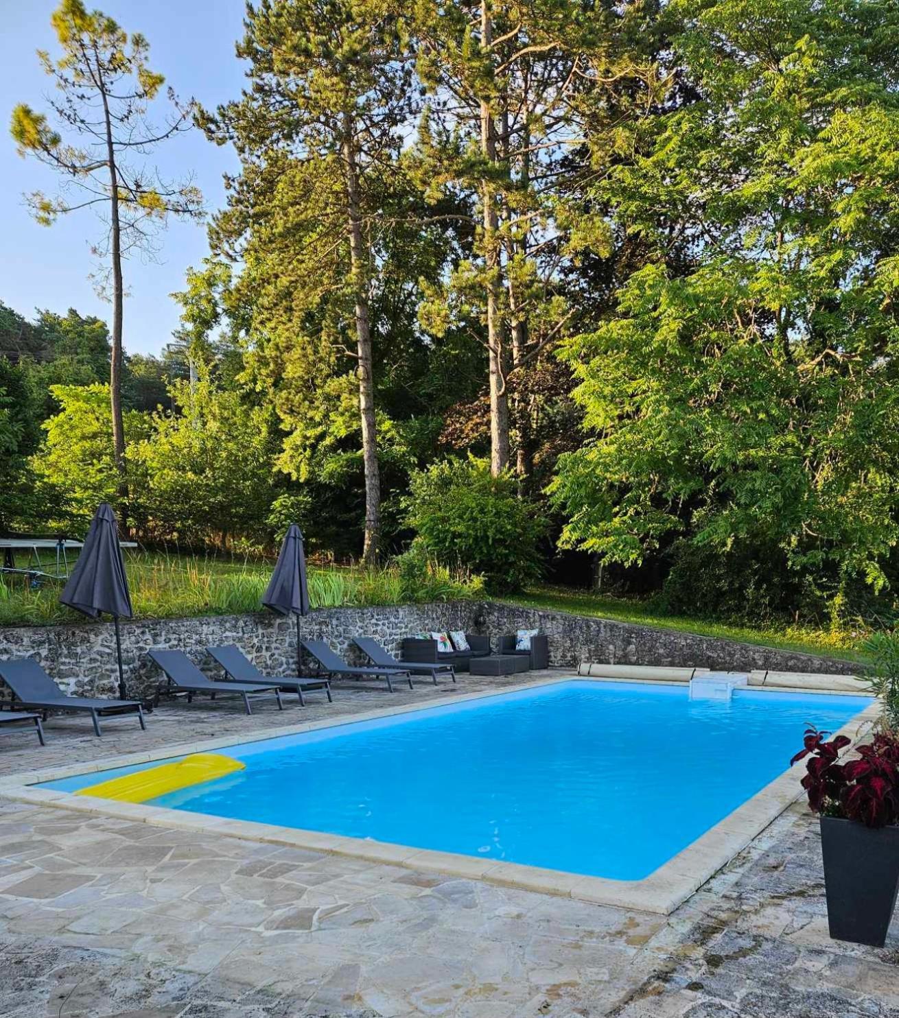 Le Relais Des Clefs - Au Calme Du Gatinais - Escapade A Deux - Terrasse Privee - Wifi - Offre Romantique Sur Demande Valpuiseaux エクステリア 写真