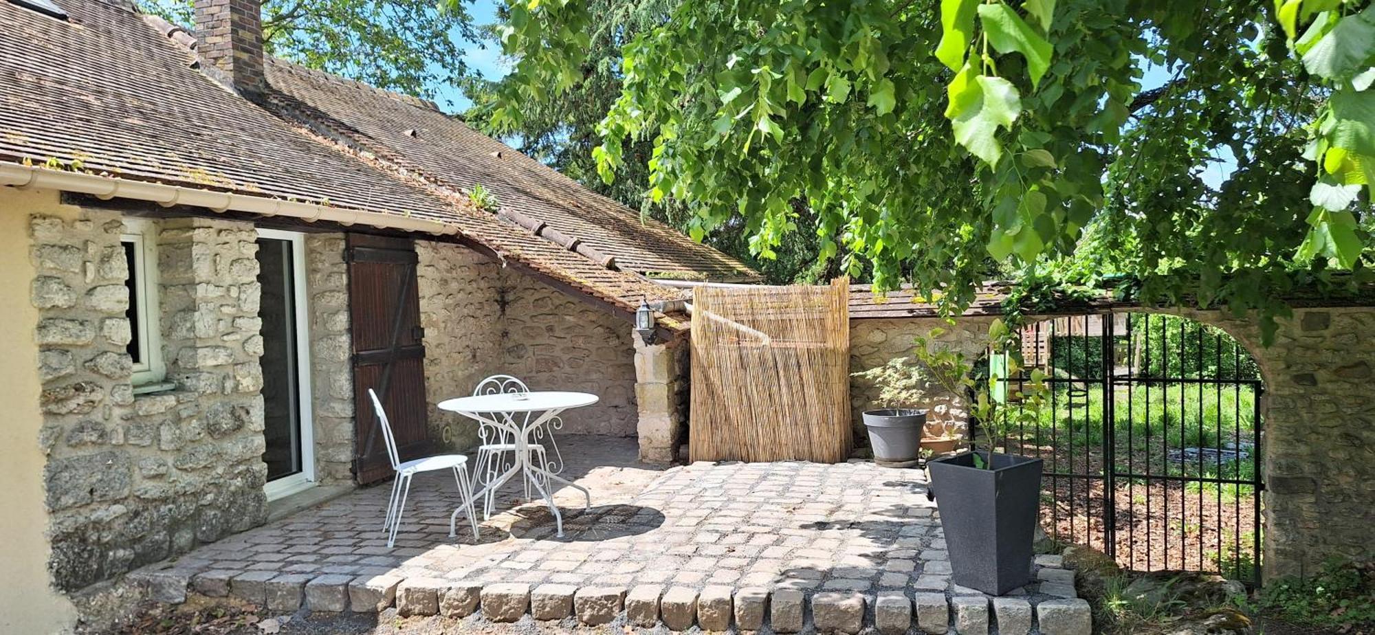 Le Relais Des Clefs - Au Calme Du Gatinais - Escapade A Deux - Terrasse Privee - Wifi - Offre Romantique Sur Demande Valpuiseaux エクステリア 写真